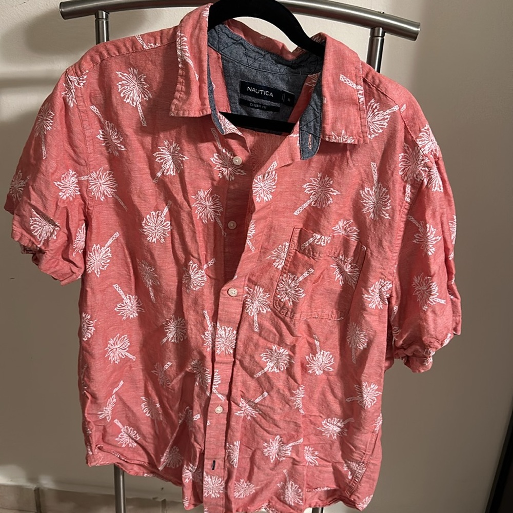 Nautica Men’s button down shirt Classic fit